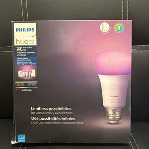 Philips Smart Starter Kit with Pink and White LED Bulbs
